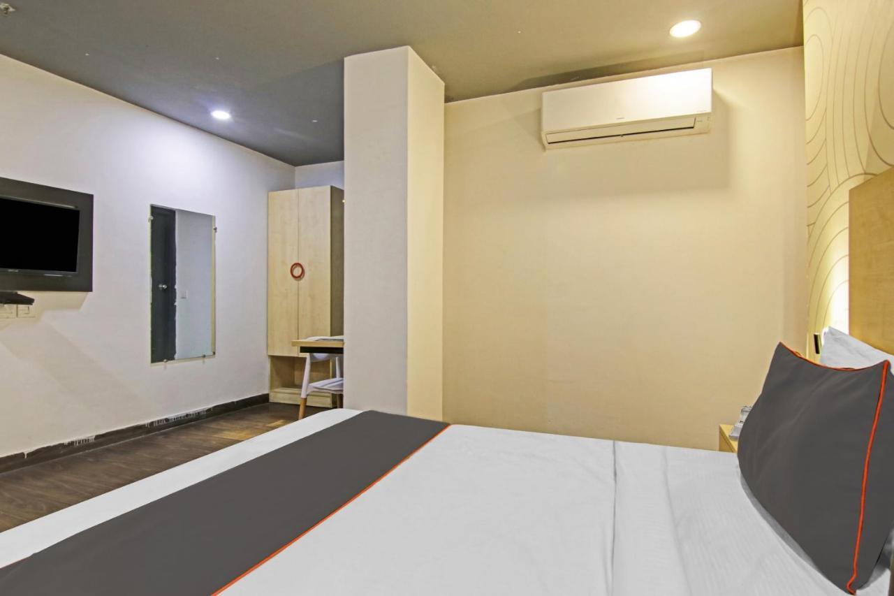 Collection O Slf Mall Sector 30 Hotell Faridabad Exteriör bild